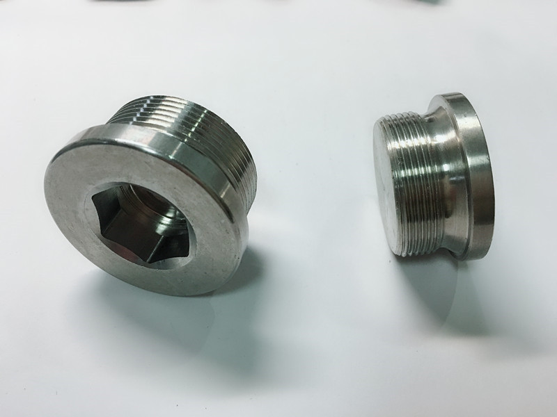 საბაჟო გააკეთა უჟანგავი ფოლადის ბეჭედი საკეტებით ss კლავიშთან